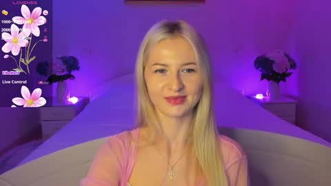 Mellina online show from October 2025 09:44:01 PM