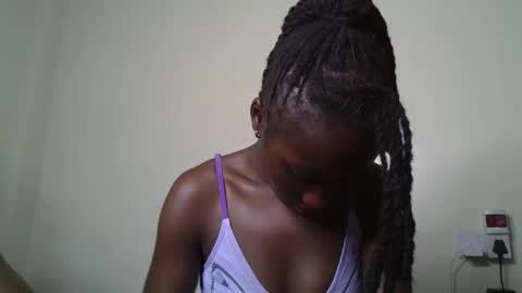 mellisagal online show from January 2026 01:37:02 PM