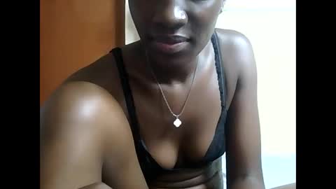 mellisagal online show from February 2026 10:57:01 AM