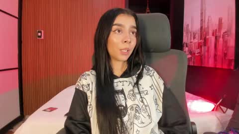 Snapshot of mellove_ chatting on May 2026 11:46:02 PM Mel online show from May 2026 11:46:02 PM