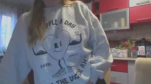 Melly online show from March 2025 10:37:01 AM