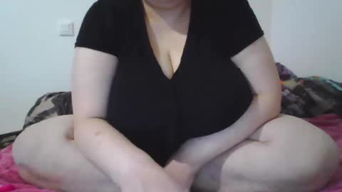 melobigboobs online show from December 2024 09:47:02 PM