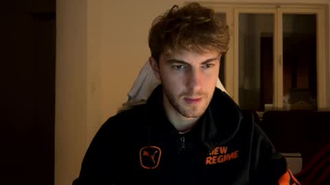 Snapshot of melodicass chatting on December 2024 12:18:01 AM Melodicass online show from December 2024 12:18:01 AM