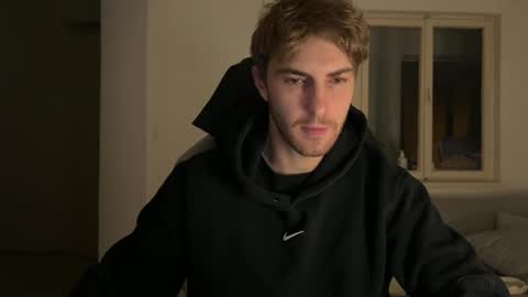 Melodicass online show from November 2025 11:03:01 PM