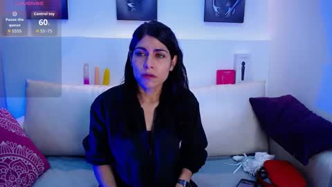 Snapshot of melodiroux_ chatting on September 2025 01:02:01 PM Melodi online show from September 2025 01:02:01 PM