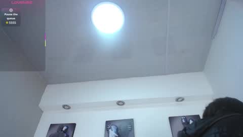 Snapshot of melodiroux_ chatting on January 2026 01:16:02 PM Melodi online show from January 2026 01:16:02 PM