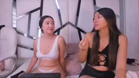 Melodi online show from November 2025 07:35:01 PM