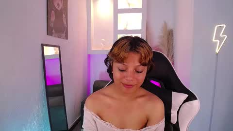 melody701583as online show from March 2026 03:50:02 PM