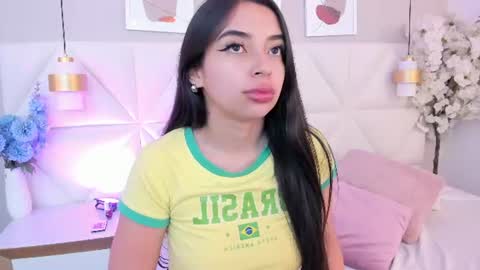 Snapshot of melody__blake chatting on June 2026 07:25:02 PM melody__blake online show from June 2026 07:25:02 PM