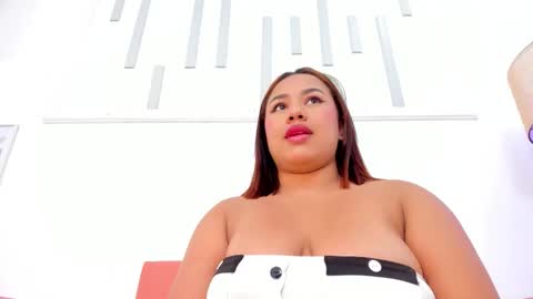 Snapshot of melody_campbell chatting on February 2026 02:26:02 PM melody_campbell online show from February 2026 02:26:02 PM