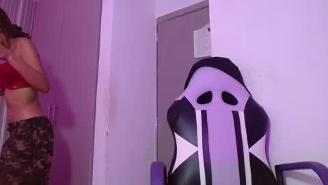 Snapshot of melody_mercy chatting on January 2025 12:18:01 PM melody_mercy online show from January 2025 12:18:01 PM