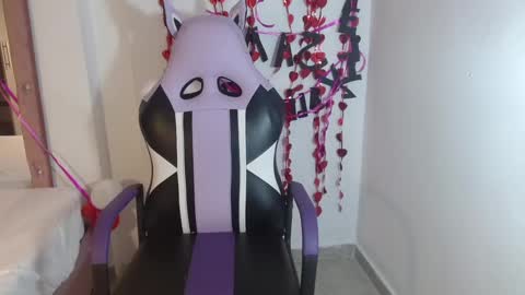 Snapshot of melody_mercy chatting on February 2025 12:06:02 PM melody_mercy online show from February 2025 12:06:02 PM