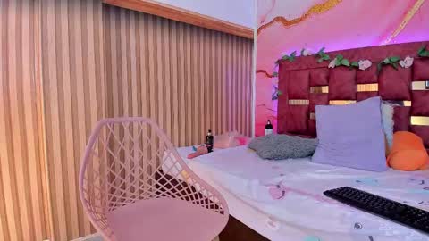 Mixie online show from February 2025 04:55:01 PM