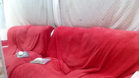 melody phillips online show from February 2025 01:23:02 AM