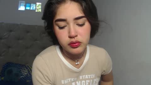 melody phillips online show from November 2025 03:34:01 PM