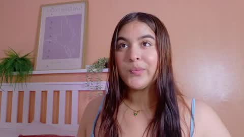 Snapshot of melodycollins__ chatting on March 2026 07:17:02 PM M E L O D Y online show from March 2026 07:17:02 PM