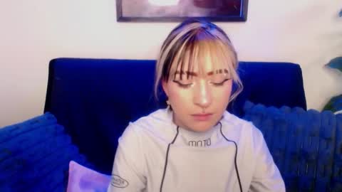 Snapshot of melodygirl2__ chatting on April 2026 07:44:01 PM MELODY online show from April 2026 07:44:01 PM