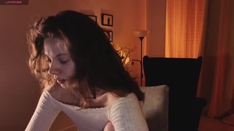 Snapshot of melodykey_x chatting on December 2024 03:43:02 PM melody  online show from December 2024 03:43:02 PM