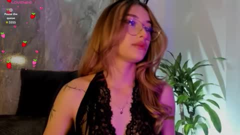 Snapshot of melodylanee chatting on October 2025 11:00:01 AM melodylanee online show from October 2025 11:00:01 AM