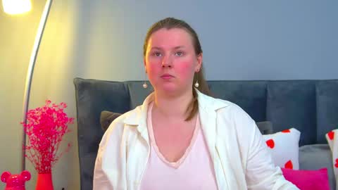 Snapshot of melodymoores chatting on March 2026 06:46:02 AM Melody online show from March 2026 06:46:02 AM