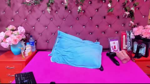 Melodysmithass online show from February 2025 03:04:01 AM