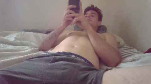 Snapshot of melting4u chatting on June 2026 01:25:02 AM melting4u online show from June 2026 01:25:02 AM