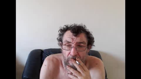 Snapshot of memyself8 chatting on September 2025 10:09:02 AM memyself8 online show from September 2025 10:09:02 AM