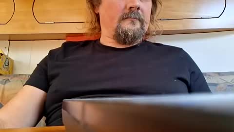 men10_12_1983 online show from October 2025 12:14:02 PM