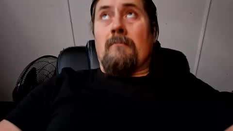 men10_12_1983 online show from November 2025 09:08:02 AM