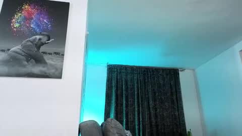 Snapshot of mencia_sharmaa chatting on November 2025 01:30:02 AM Menca of your love online show from November 2025 01:30:02 AM