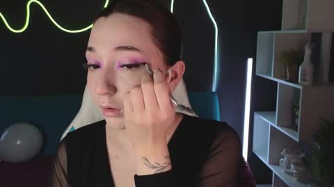 Mencialo online show from December 2024 01:47:02 AM