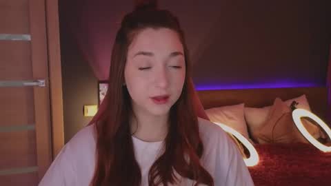 Mencialo online show from September 2025 02:33:01 AM