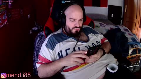 menditeta online show from February 2025 09:00:01 AM