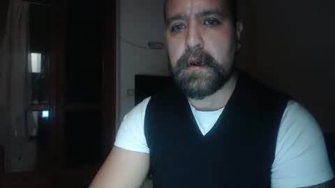 Snapshot of menformen1929 chatting on October 2025 11:38:02 PM menformen1929 online show from October 2025 11:38:02 PM