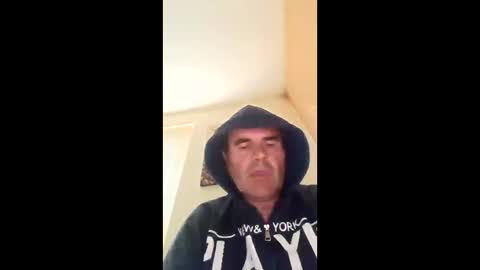 Snapshot of menlav72 chatting on June 2026 07:27:02 PM menlav72 online show from June 2026 07:27:02 PM
