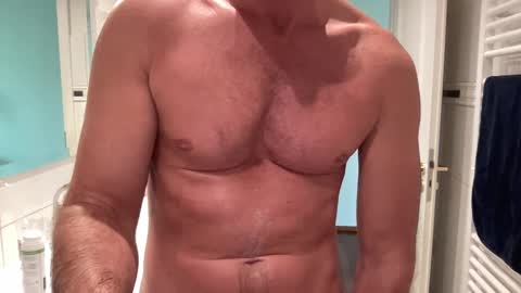 Snapshot of mensfantasy_bwc chatting on January 2025 02:25:02 PM Hannes online show from January 2025 02:25:02 PM