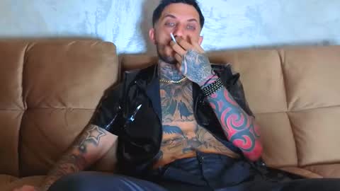 Snapshot of mentoxxl chatting on October 2025 10:10:01 AM Fallow my ONLYFANS for xxx daily online show from October 2025 10:10:01 AM