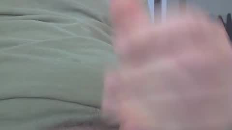 Snapshot of menuke chatting on December 2024 01:46:01 AM Manuke online show from December 2024 01:46:01 AM