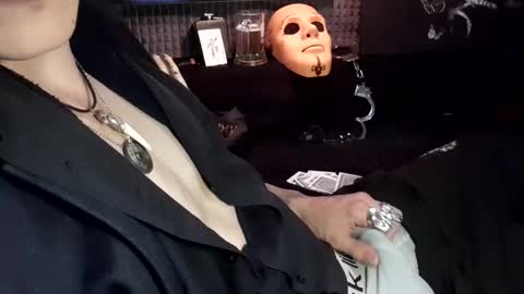 Snapshot of menyy666 chatting on February 2025 06:53:01 PM Giorggio Fragacci online show from February 2025 06:53:01 PM