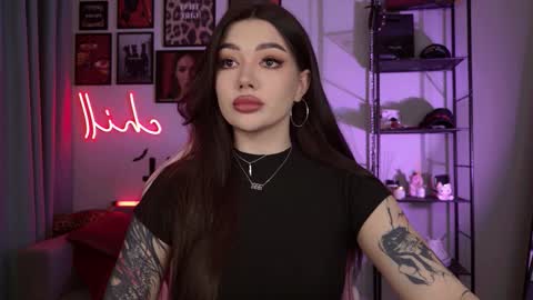 Amy Meow online show from November 2025 06:01:02 PM