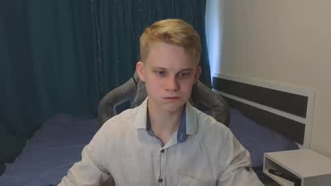 Snapshot of meow_mickey chatting on November 2025 08:50:01 AM Mickey online show from November 2025 08:50:01 AM