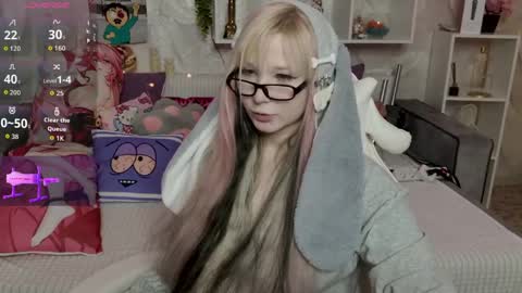 Snapshot of meowkakitty chatting on March 2026 02:06:02 AM MeowkaKitty online show from March 2026 02:06:02 AM