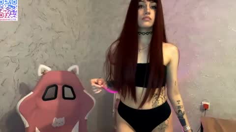 Snapshot of meowli_cute chatting on May 2026 05:51:01 PM meowli_cute online show from May 2026 05:51:01 PM