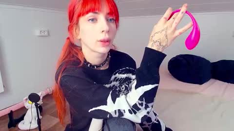 meowroslava online show from December 2025 11:05:01 AM