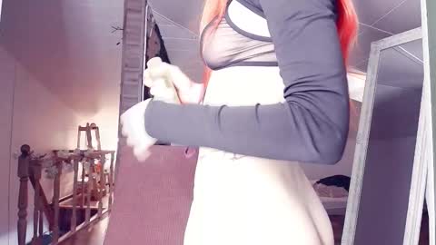 Snapshot of meowroslava chatting on March 2026 10:42:01 AM meowroslava online show from March 2026 10:42:01 AM