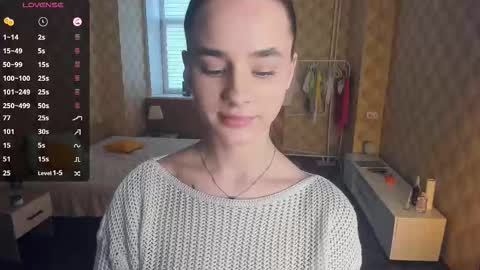 Snapshot of meoww_meows chatting on November 2025 07:08:01 AM Julie online show from November 2025 07:08:01 AM