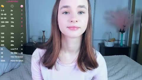 Snapshot of meoww_meows chatting on March 2026 09:04:01 AM Julie online show from March 2026 09:04:01 AM