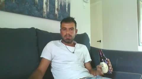 Snapshot of mercedes190d chatting on September 2025 02:33:01 PM Mercedes190d online show from September 2025 02:33:01 PM