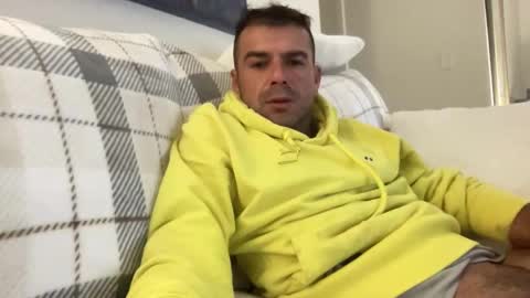 Mercedes190d online show from February 2026 11:47:02 AM