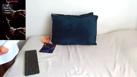 Mercury  independet model online show from October 2025 03:52:01 PM